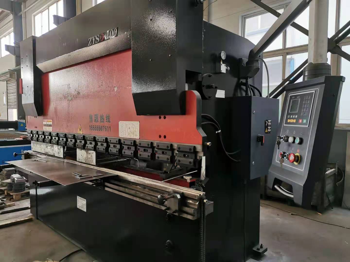數控折彎機
